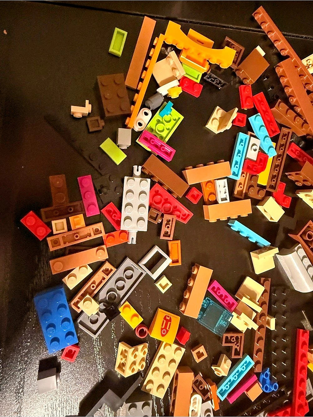 LEGO Assorted Building Blocks Set - Picture 2 of 6
